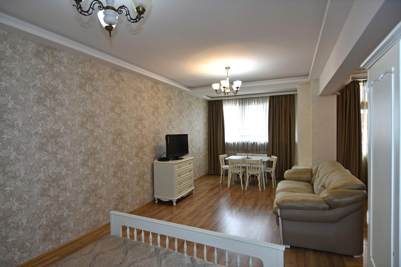 Luxary Apartment Near Opera & Cascade! Yerevan Exterior photo