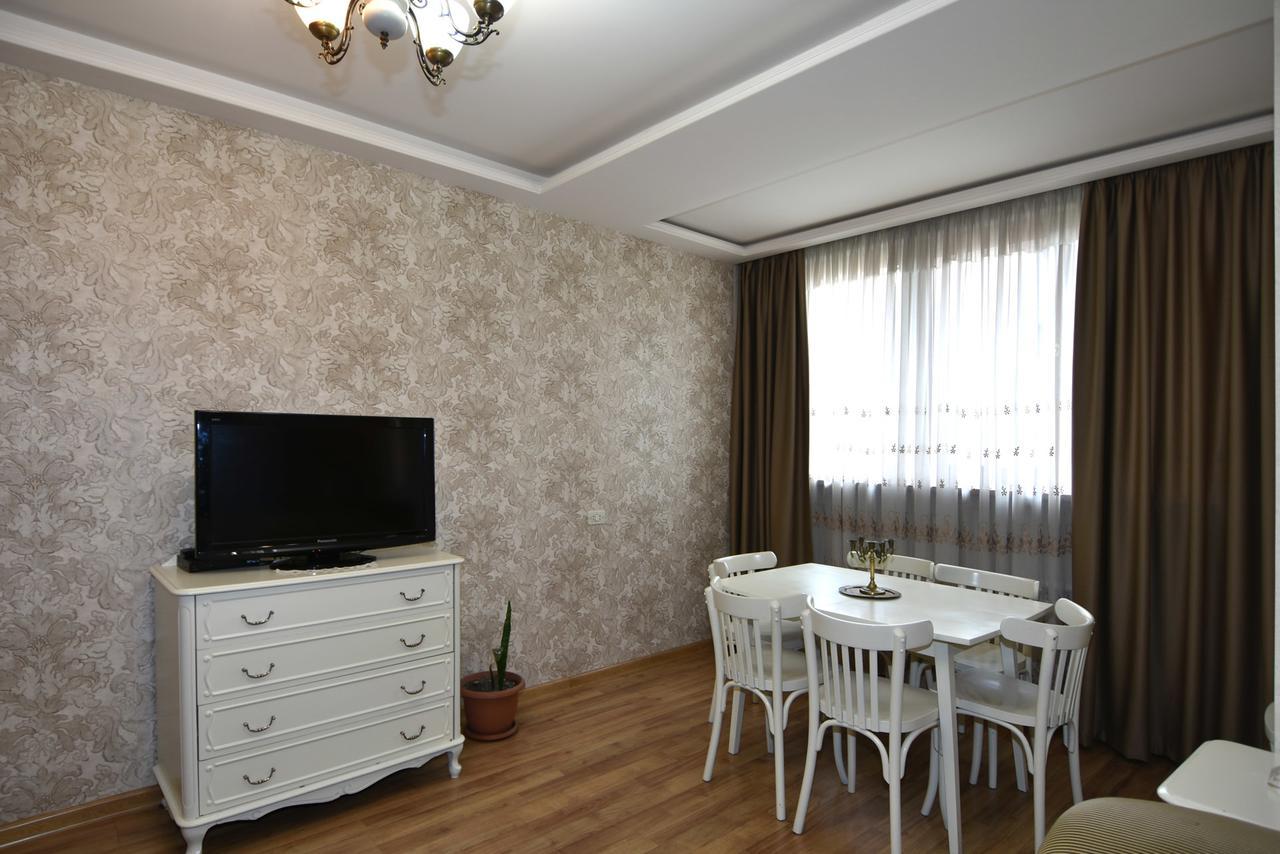 Luxary Apartment Near Opera & Cascade! Yerevan Exterior photo